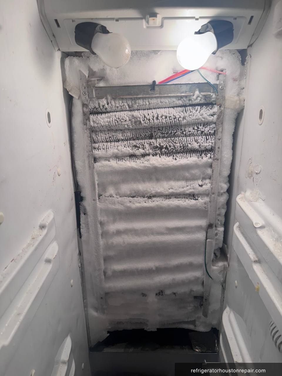 GE GSS25LGTC BB repair in Katy, TX — photo 2