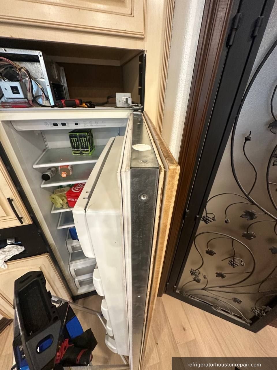 KitchenAid KSSO48QMB00 repair in Houston, TX β photo 2