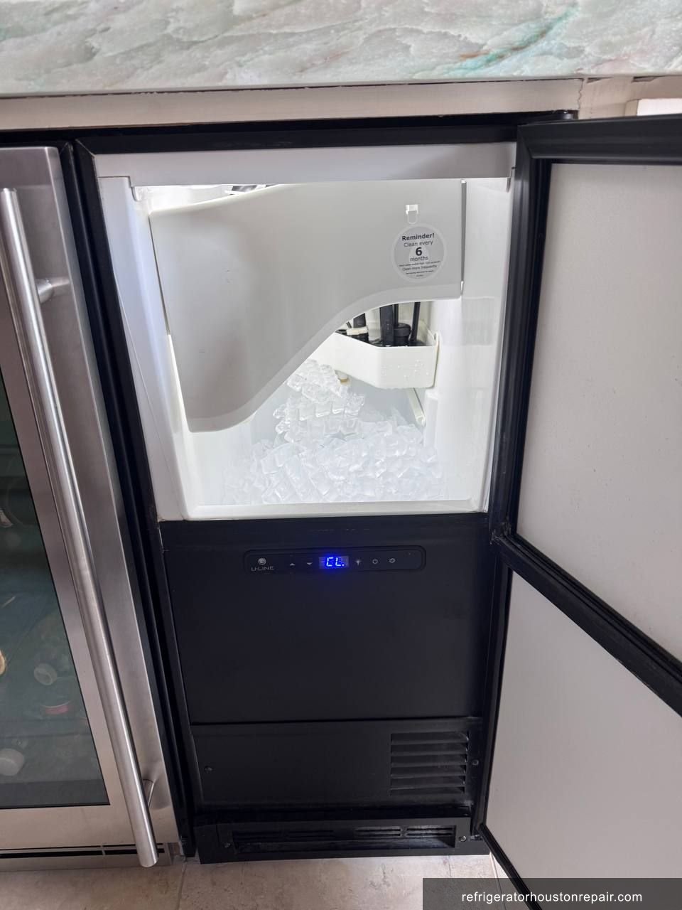 U-Line UL-CLR1215S-40B: Ice Maker Maintenance Service in Memorial, TX